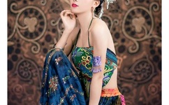 体育老师这里是学校不可以